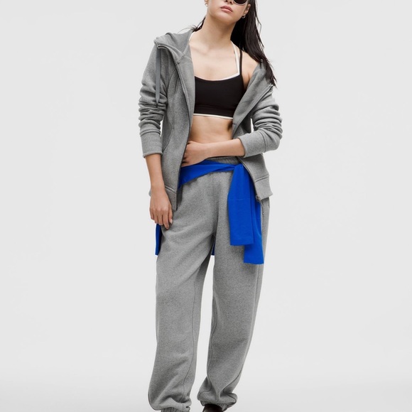 Scuba Mid Rise Oversized Jogger - Picture 2 of 6